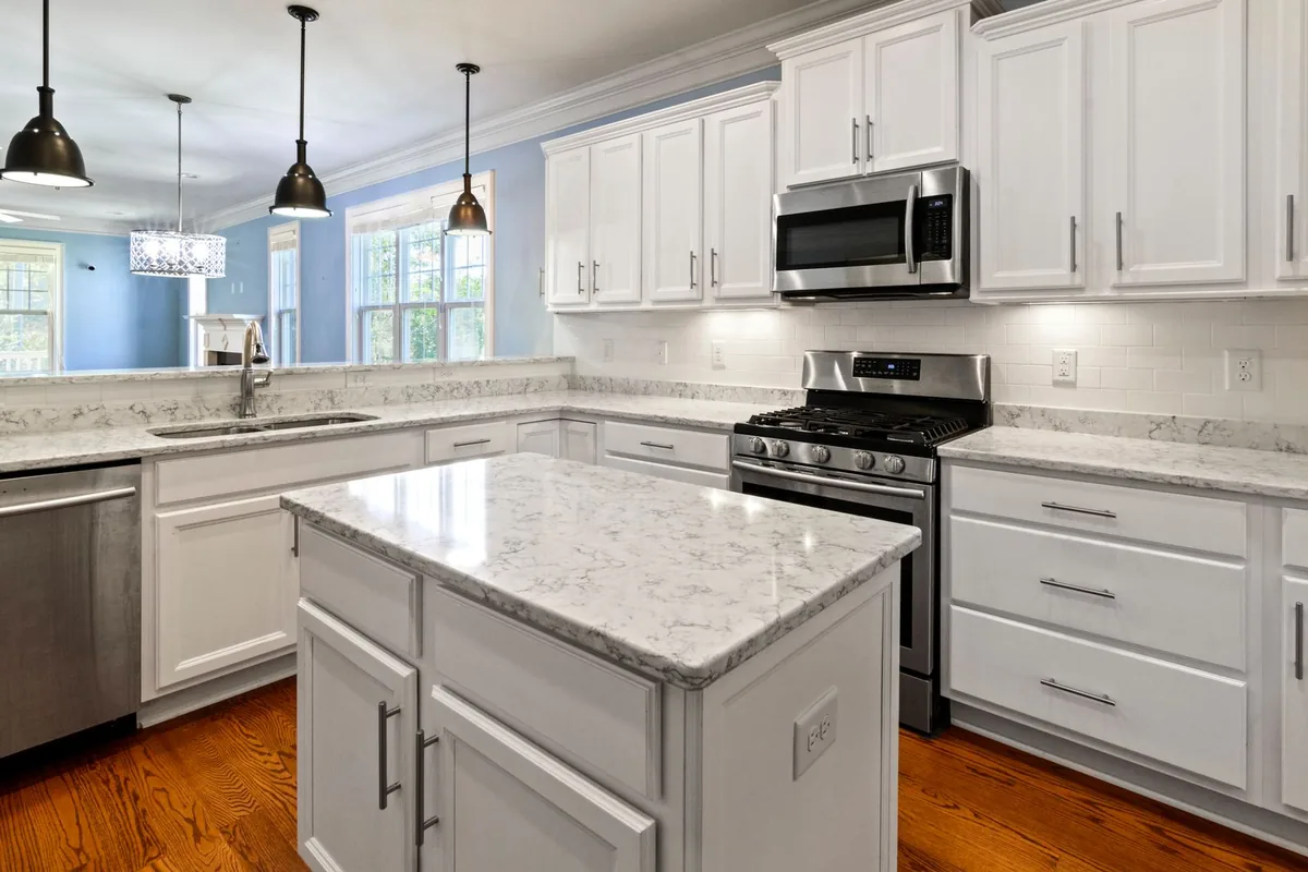 Filth & Squalor Cleanup in Cypress Lake, FL